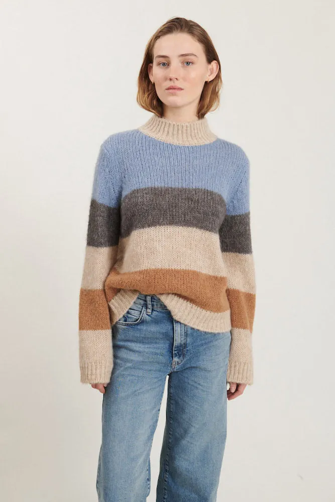 BASIC APPAREL Caterina sweater blue grey brown women