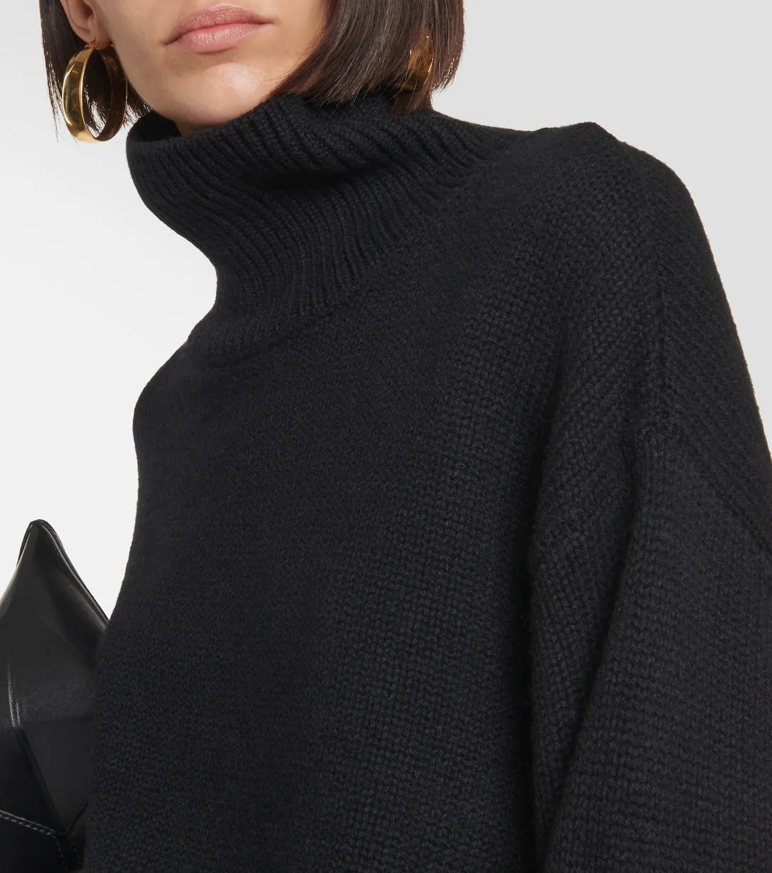 fleur Lisa Yang cashmere turtleneck sweater, black