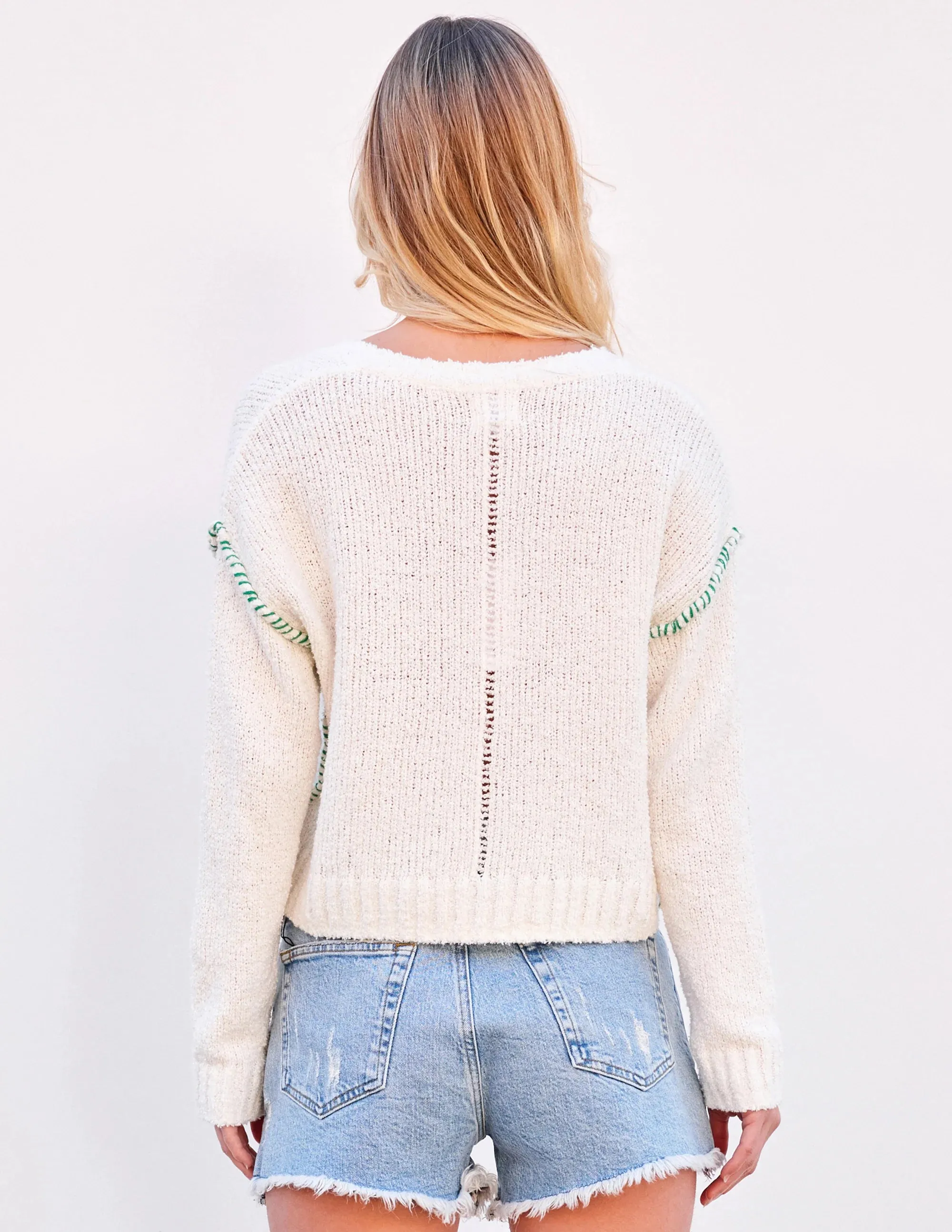 SUNDRY-V Neck Sweater Cream