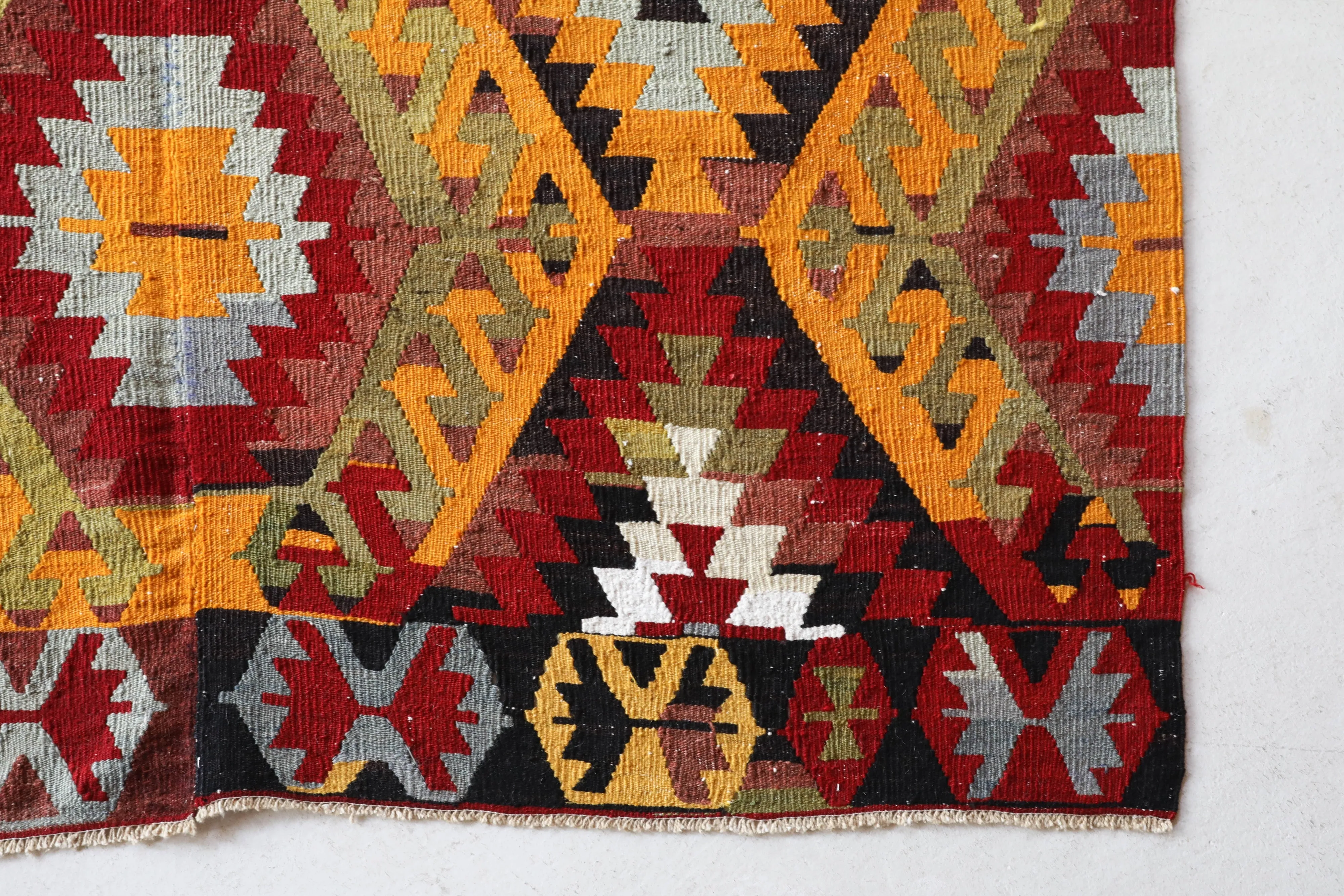 Vintage Toros Kilim Rug 5'3x11'4"