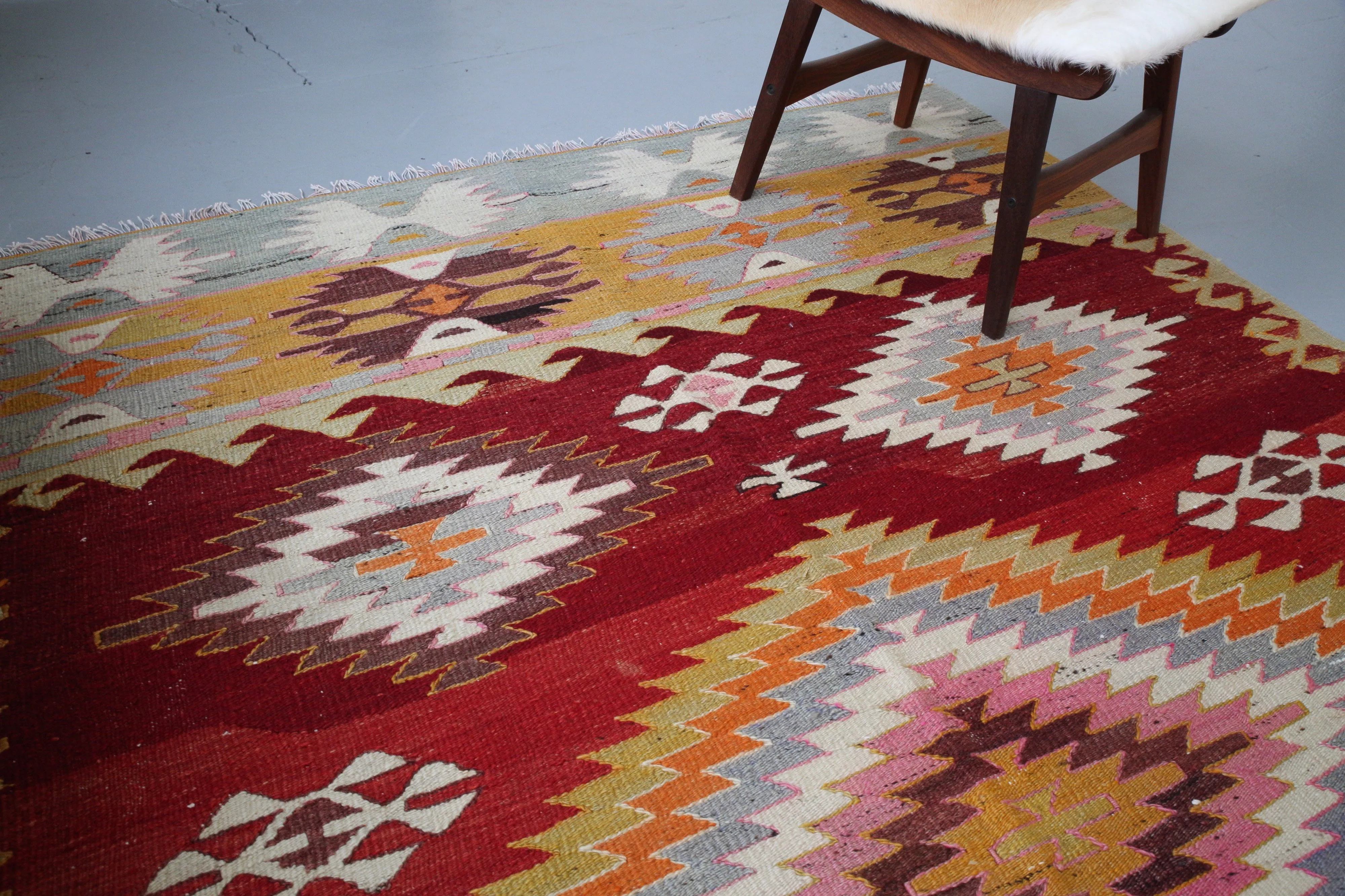 Vintage Turkish Denizli Kilim