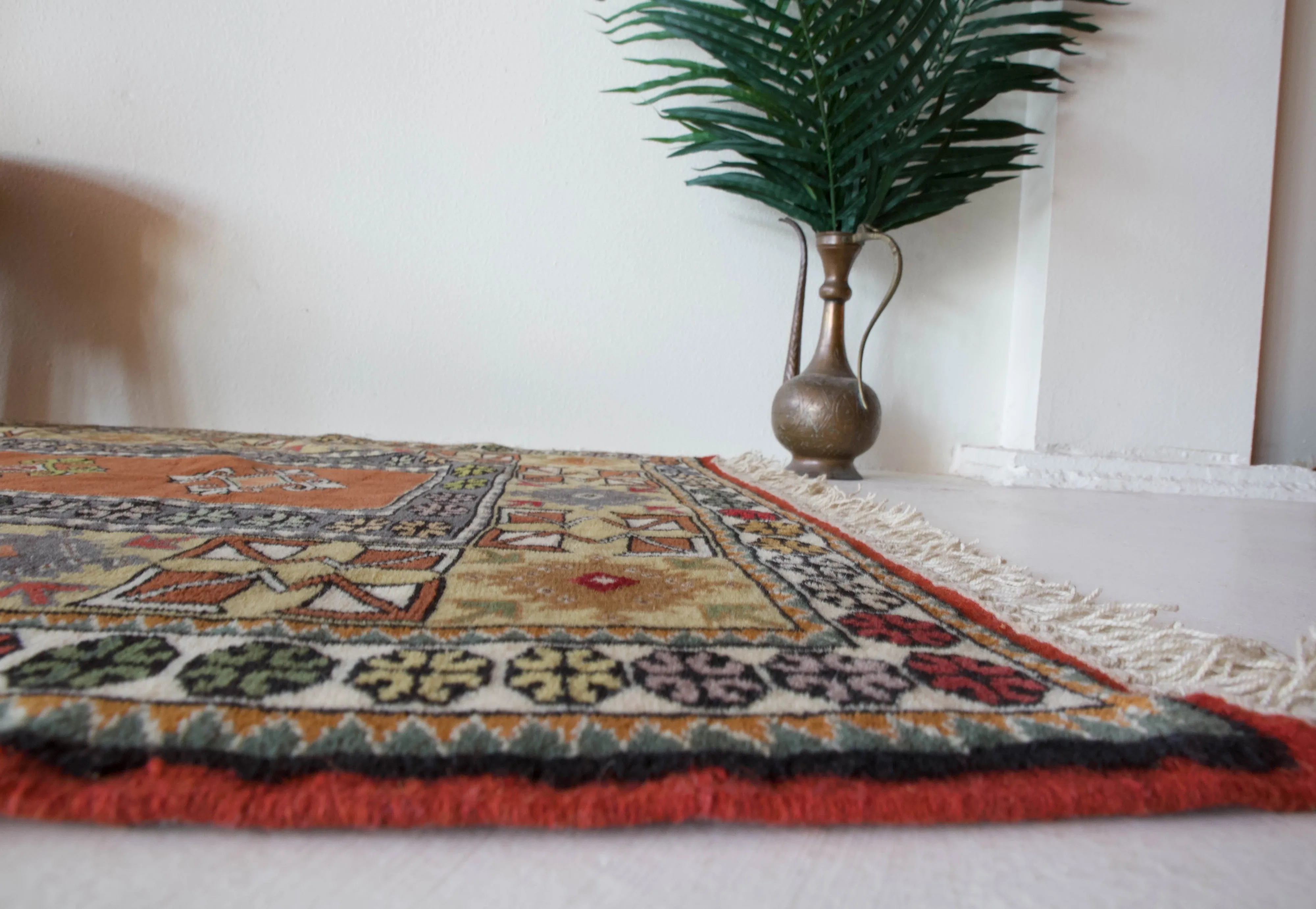 Vintage Turkish Milas Rug 4'x7'4"